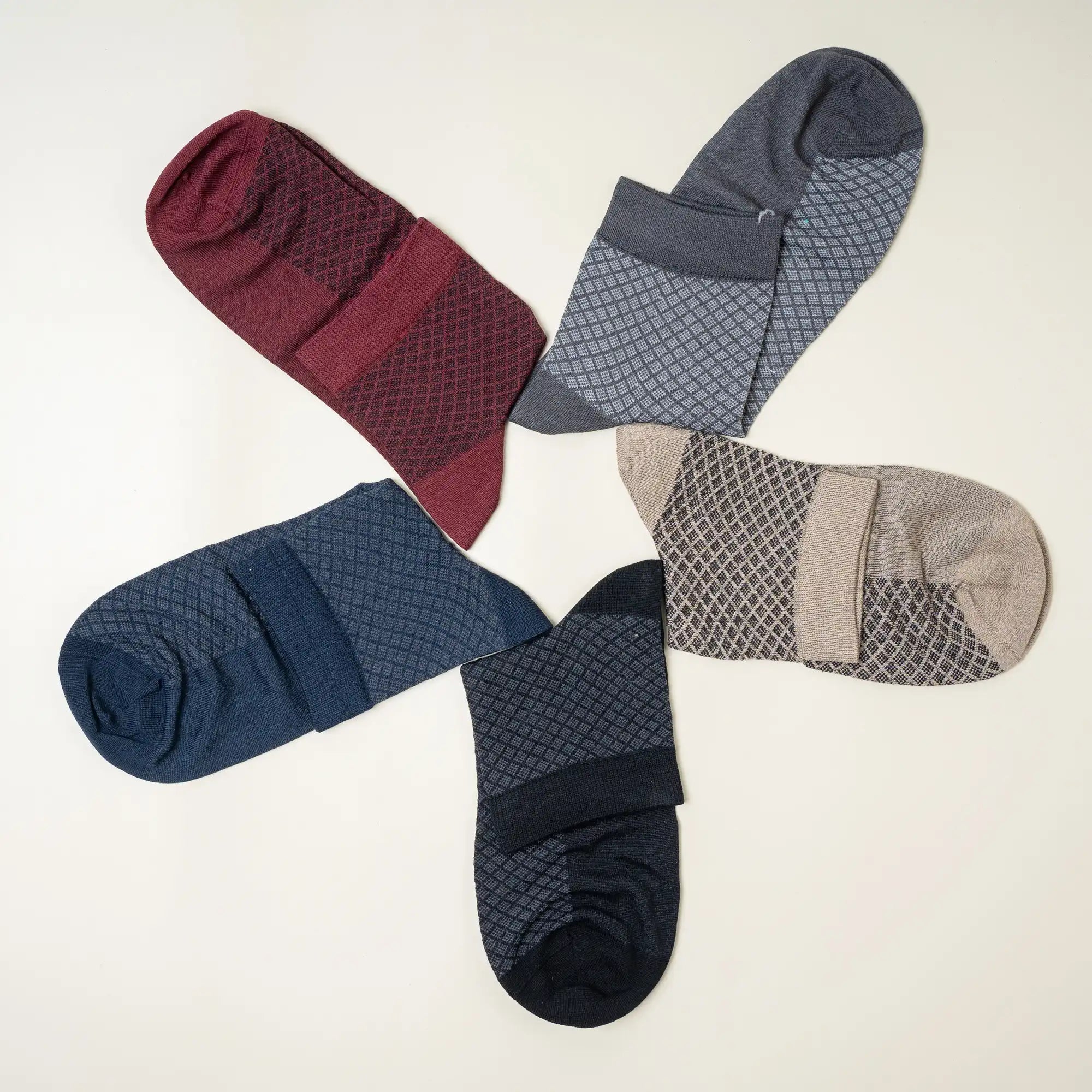 Young Wings Men's Multi Colour Cotton Fabric Self Ankle Length Socks - Pack of 3, Style no. M1-2123 N